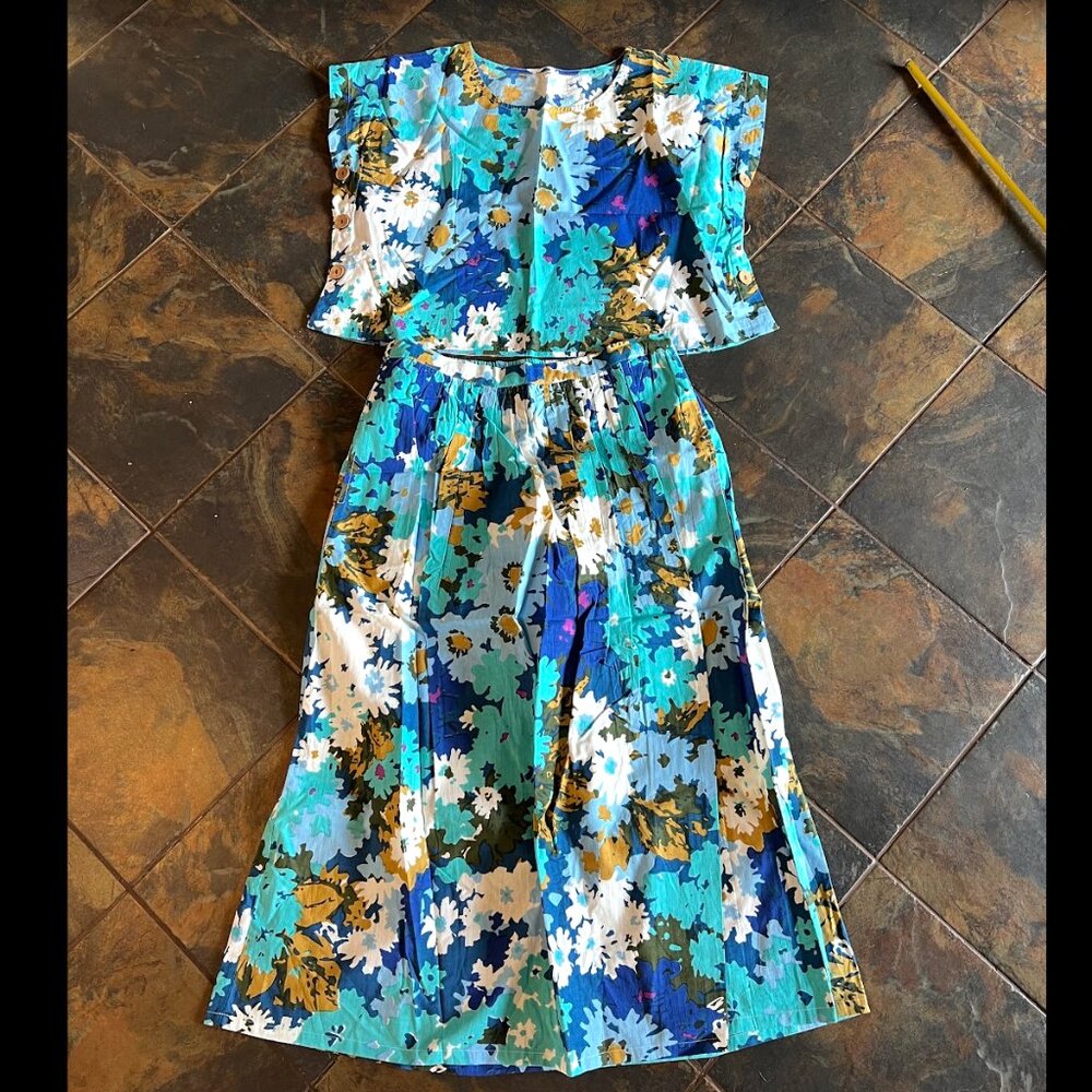 Liz Alig matching floral set in size medium